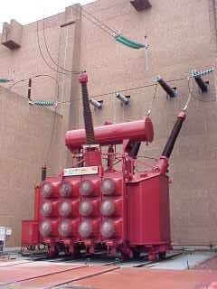 Un des transformateurs