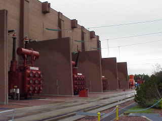 A l'ext�rieur : une inductance et 3 transformateurs