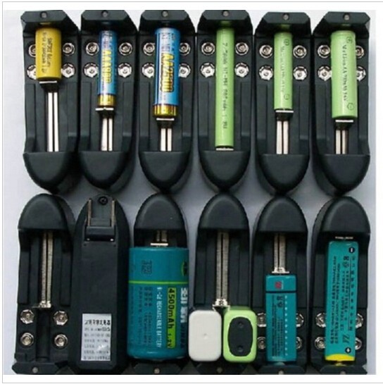 Lithium-9V-900mAh-b.jpg - 75 Ko